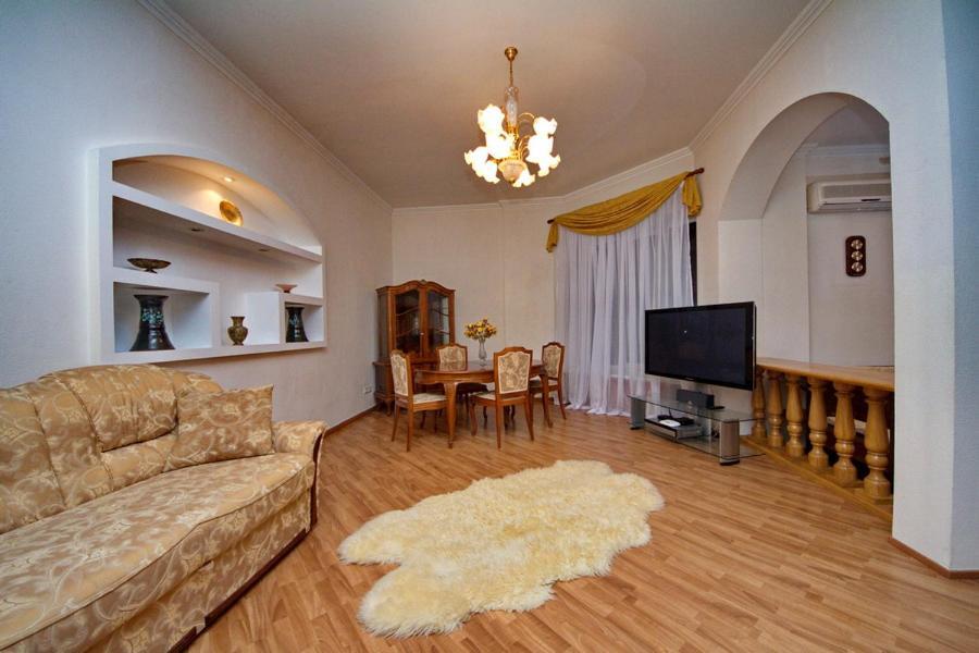 Апартаменты на Бесарабке Киев Экстерьер фото